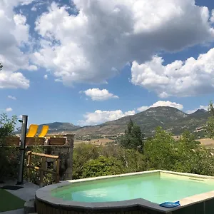  Hébergement de vacances La Porte De L Eau Piscine Toute L Année
